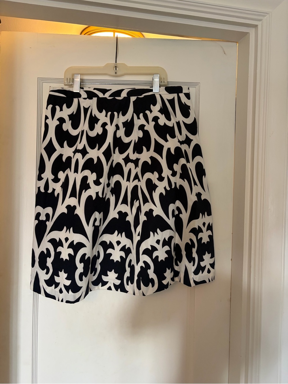J Crew Black & White cotton skirt EUC 4 Adorable